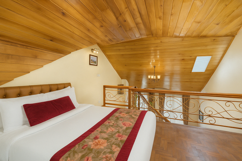 Chalet Kanchenjunga View with Fireplace & Balcony