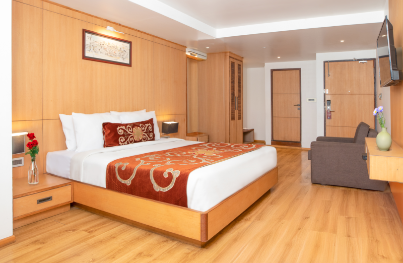 Deluxe Room With Lawn View