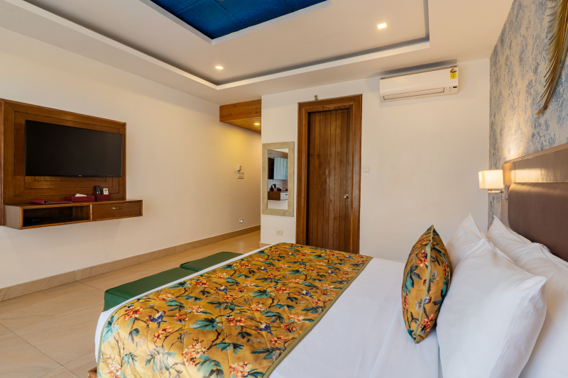 Executive Ganges View Room with Private Balcony