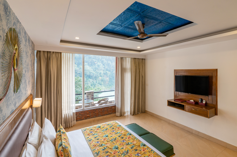 Executive Ganges View Room with Private Balcony
