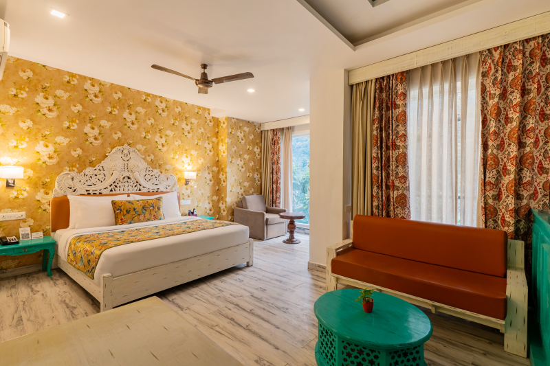2 Bedroom Suite with Private Balcony & Ganges View