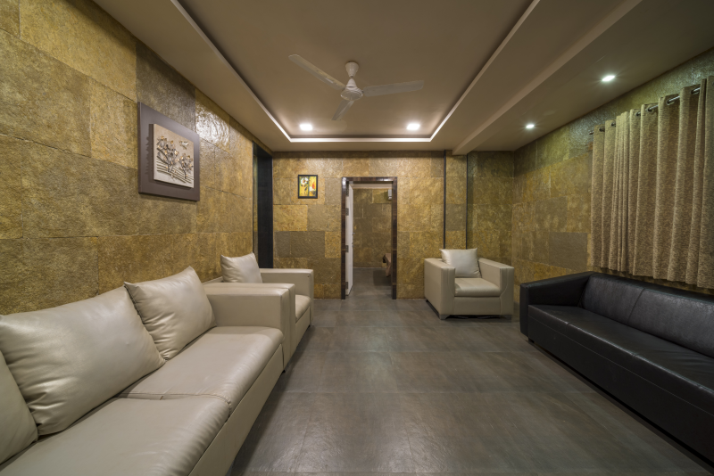 4 BHK