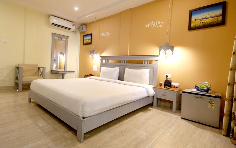 Elegant Executive (Annexe)
