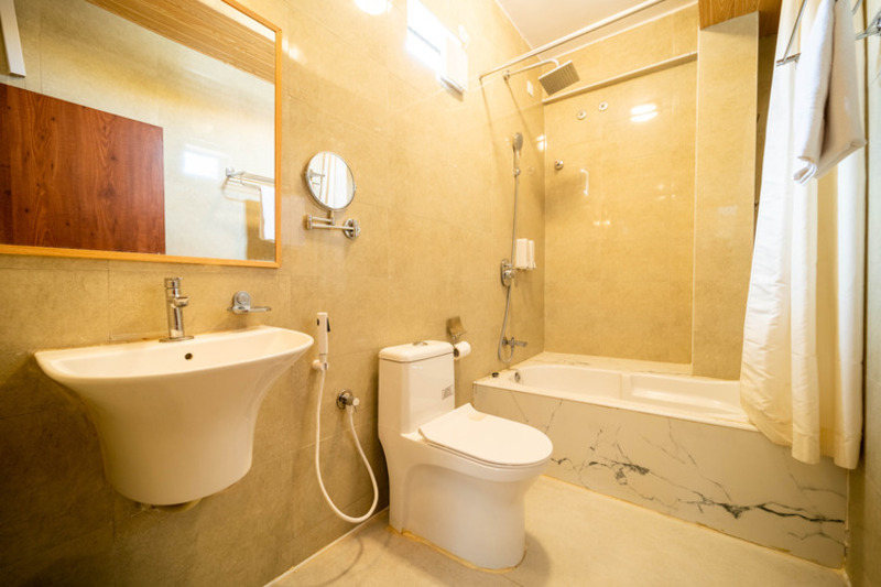 10 Room Property