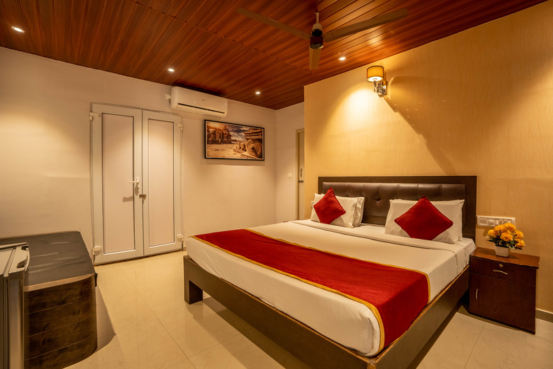 Connected Penthouse Room
