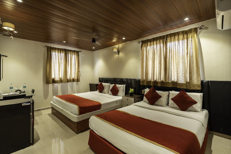 Luxury Triple Room