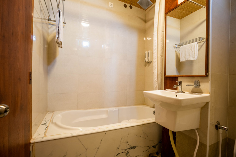 Luxury Triple Studio W Bathtub & Kitchenette