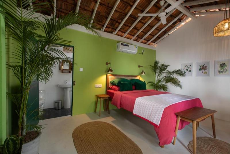 Sea View Double Hut 5