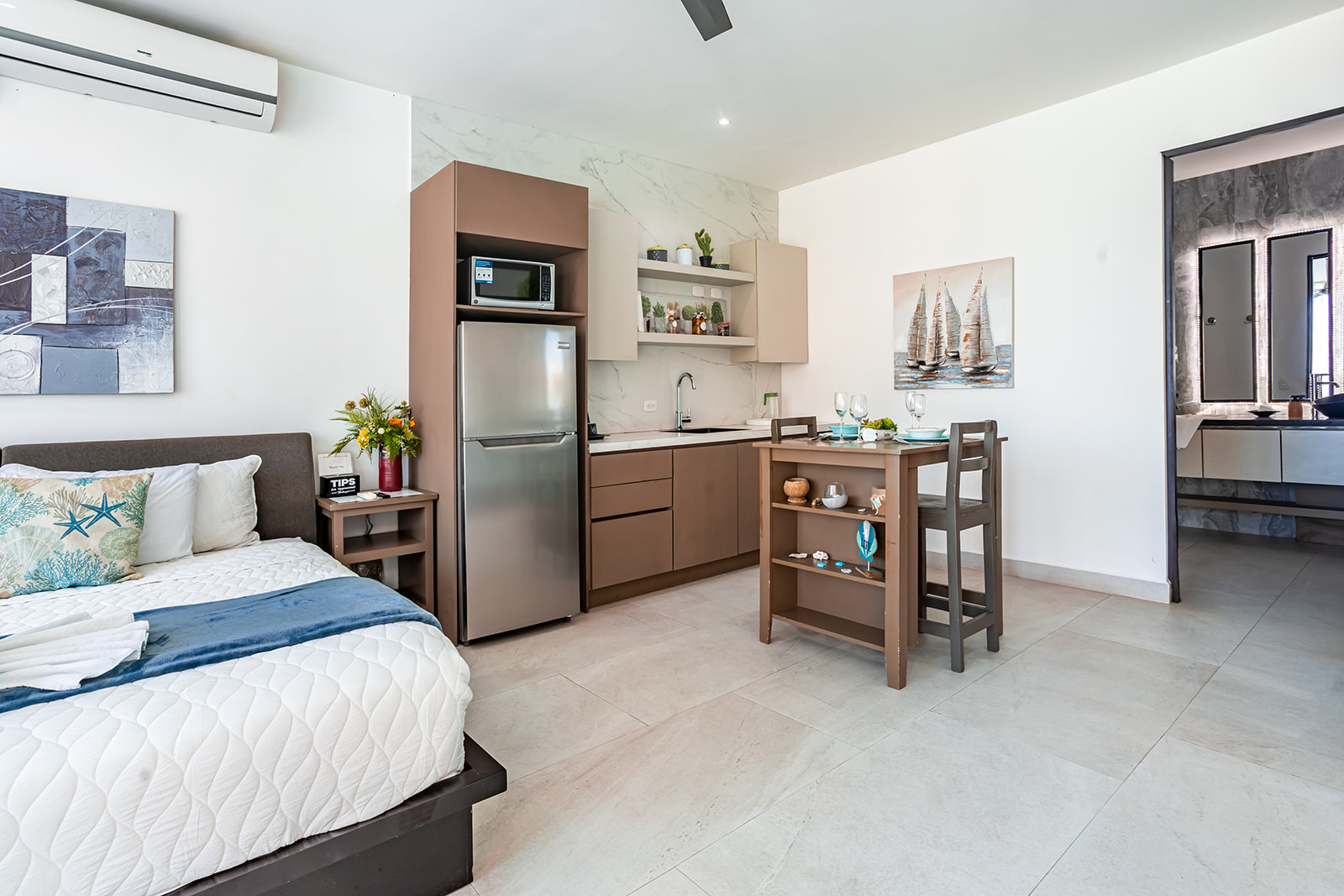Suites 1–4 – Entire Hotel Level Ocean & Pool Views Vista Ocean Suites, Manuel Antonio