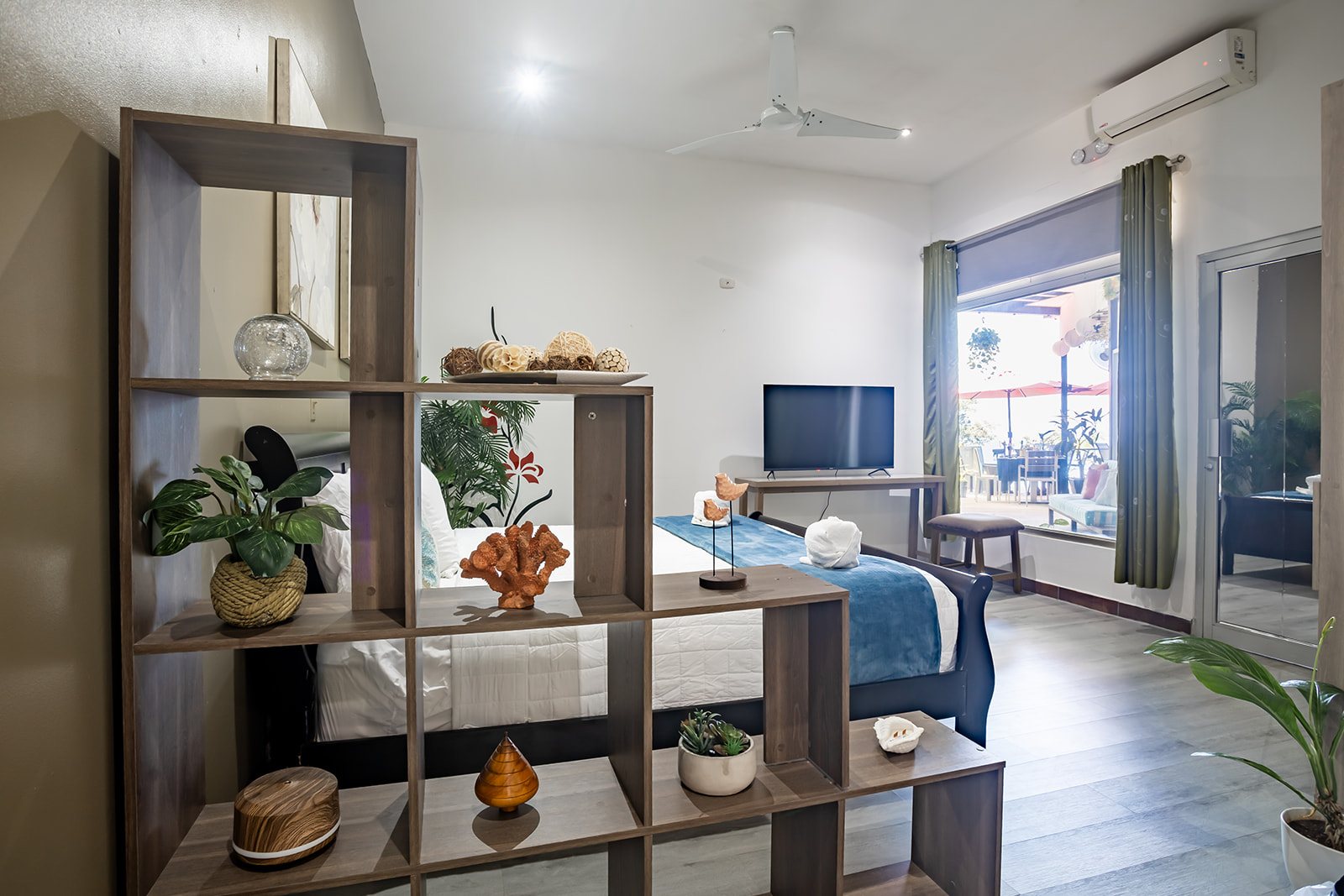 Suite 7 – Economy Option  Vista Ocean Suites, Manuel Antonio