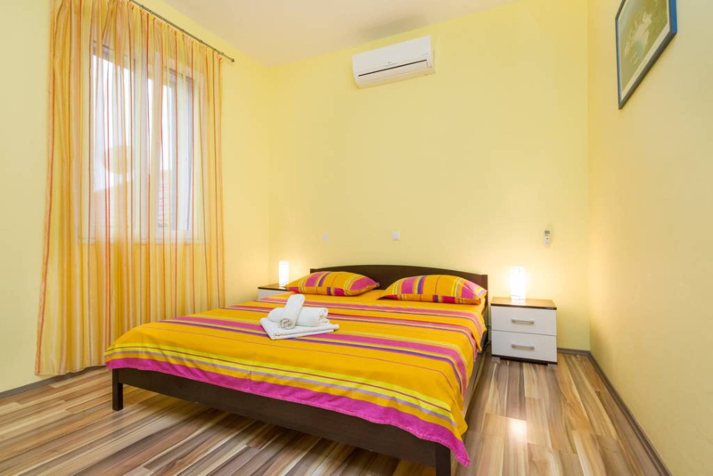 Two-Bedroom Apartment with Balcony - Old Town