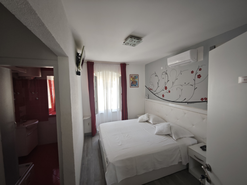 Double Room - Nirvana