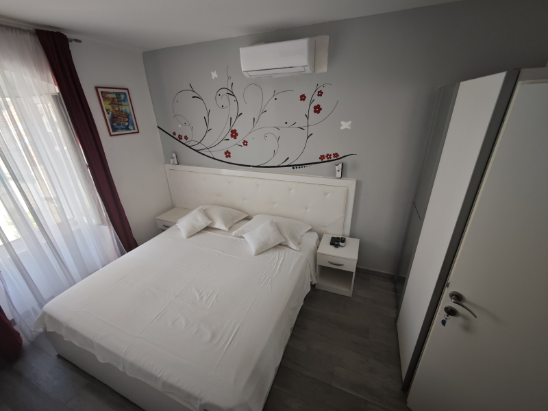 Double Room - Nirvana