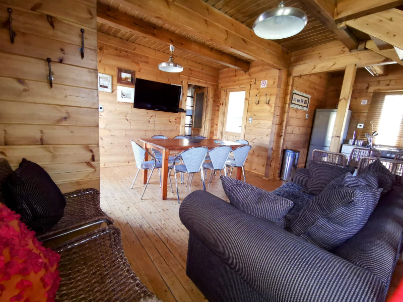 Chalets (8 Sleeper Self-Catering)