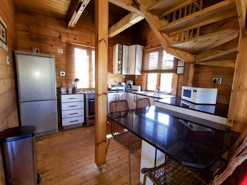 Chalets (8 Sleeper Self-Catering)
