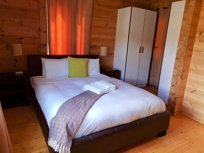 Chalets (10 Sleeper Self-Catering)