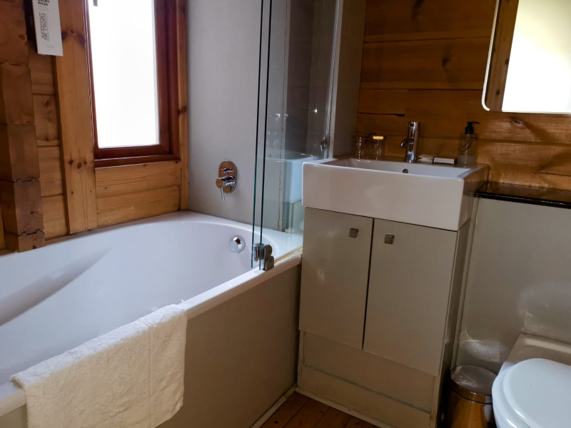 Chalets (10 Sleeper Self-Catering)