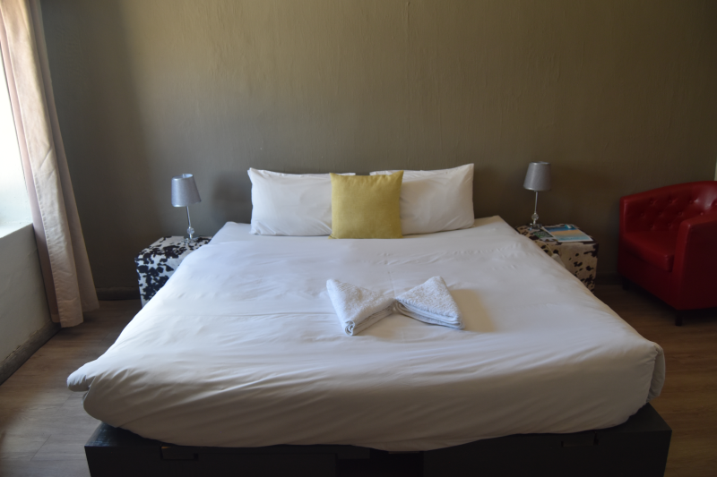 Tirol and Vail (2 Sleeper Room En Suite)