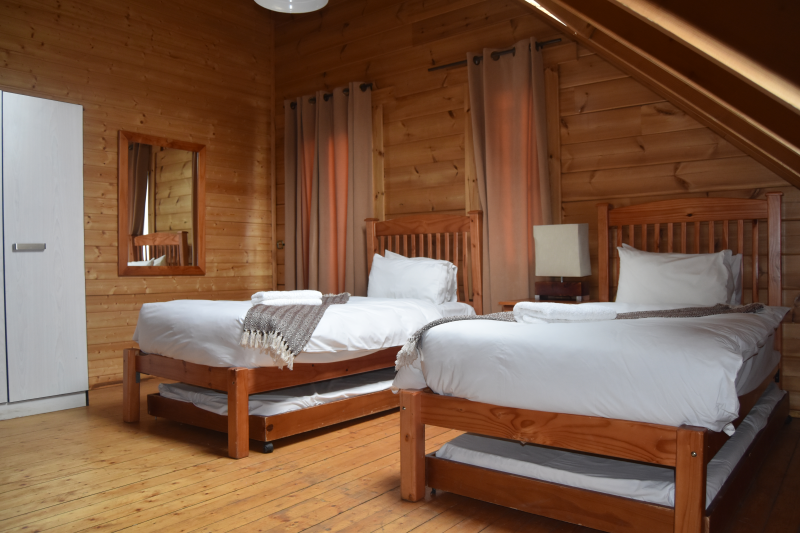 Chalets (8 Sleeper Self-Catering)