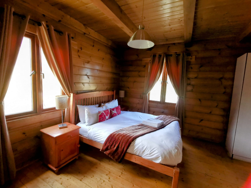 Chalets (10 Sleeper Self-Catering)