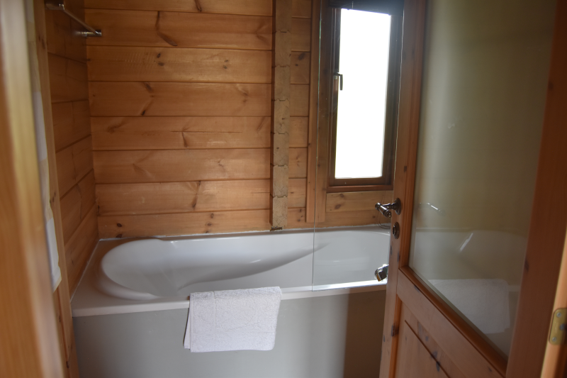 Chalets (10 Sleeper Self-Catering)