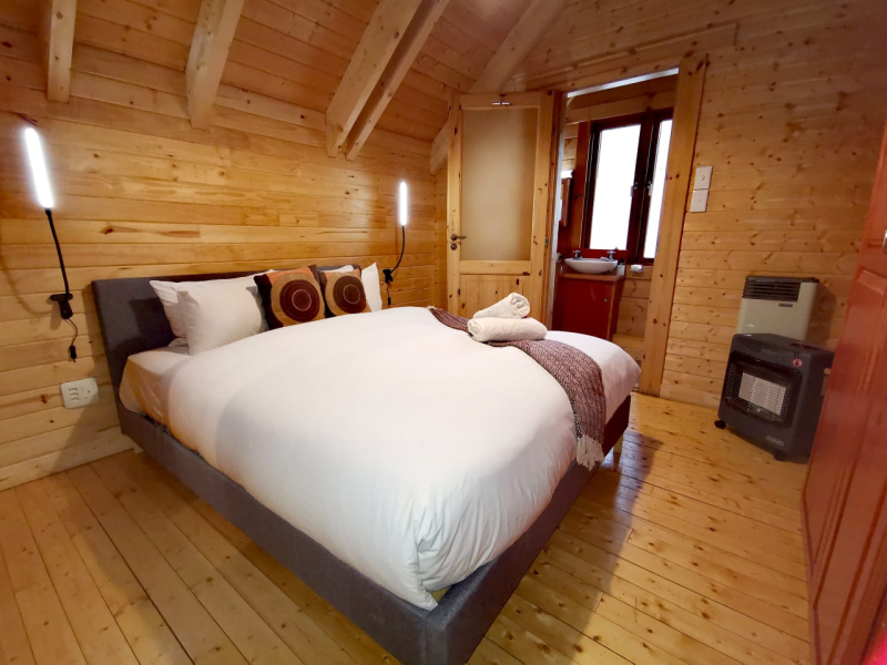 Chalets (10 Sleeper Self-Catering)