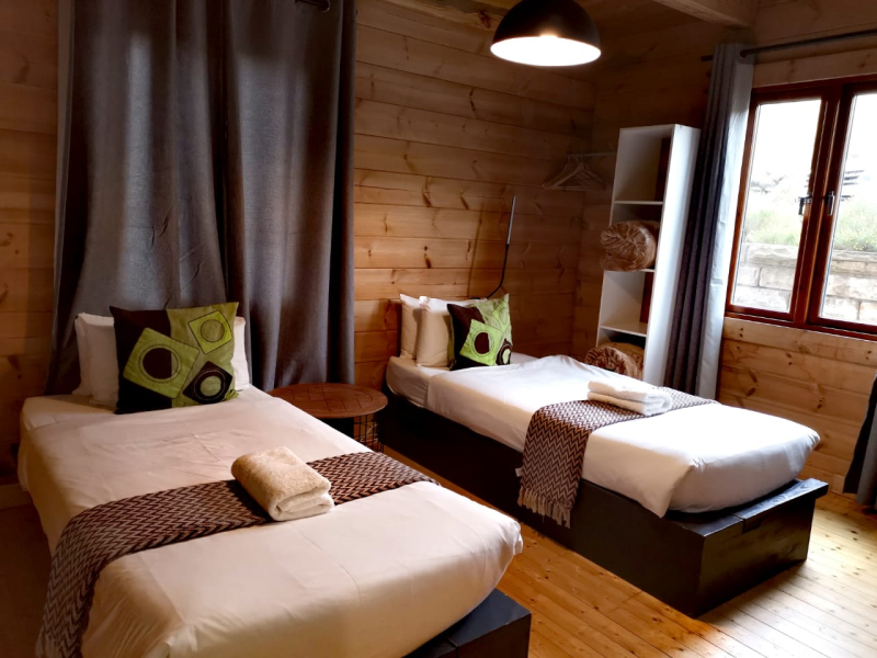 Chalets (10 Sleeper Self-Catering)