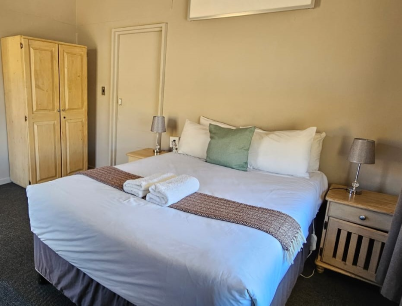 Aspen Top Apartment (6 Sleeper Self-catering)