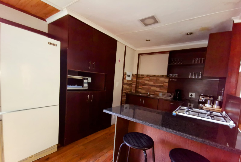 Lillehammer Chalet (8 Sleeper Self_Catering)