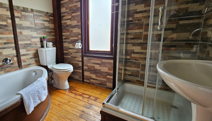 Lillehammer Chalet (8 Sleeper Self_Catering)