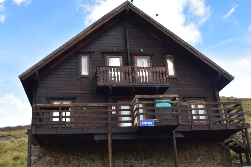 Seefeld Chalet (8 Sleeper Self-Catering)