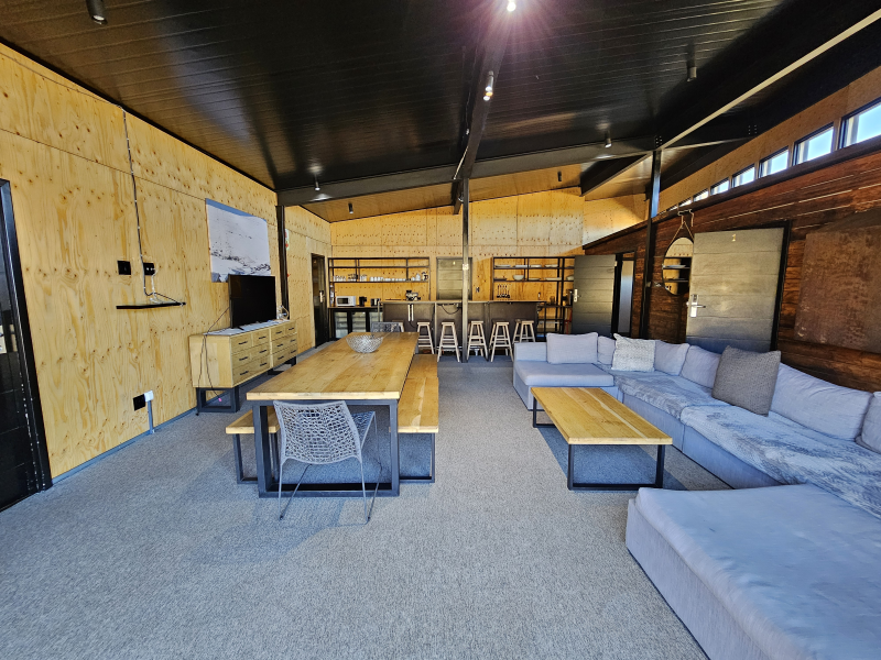 Alpe D'Huez 3 (4 Sleeper Shared Self-Catering)