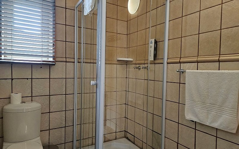 Tirol 8 (4 Sleeper Non Self-Catering)