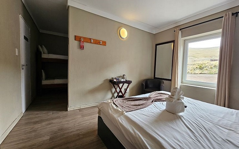 Tirol 10 (4 Sleeper Non Self-Catering)