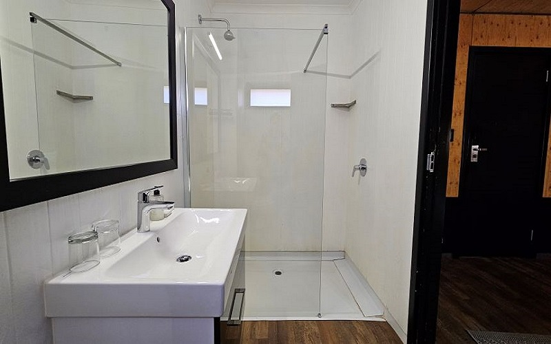 Alpe D'Huez 3 (4 Sleeper Shared Self-Catering)