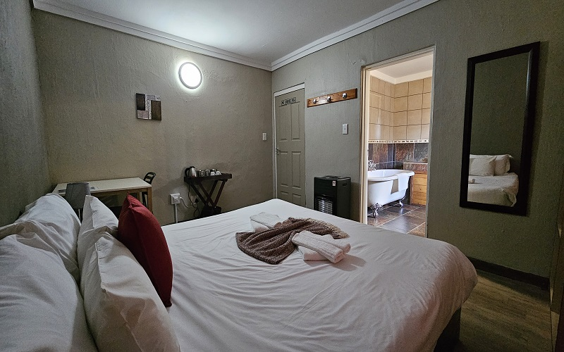 Tirol 11 (2 Sleeper Non Self-Catering)