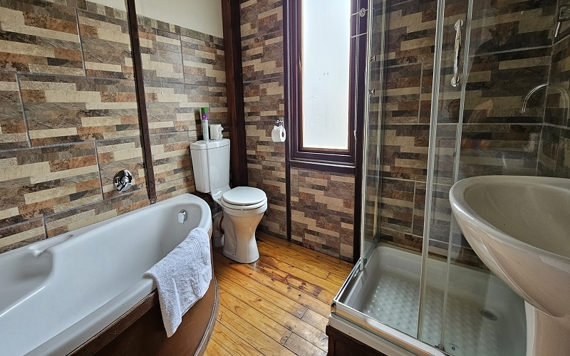 Lillehammer Chalet (8 Sleeper Self_Catering)