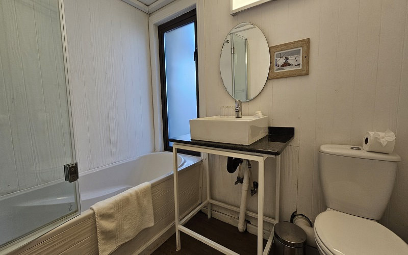 Vail 2 (2 Sleeper Non Self-Catering)