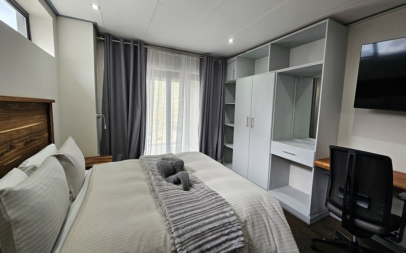 Livigno 4 Lower (2 Sleeper Self-Catering)