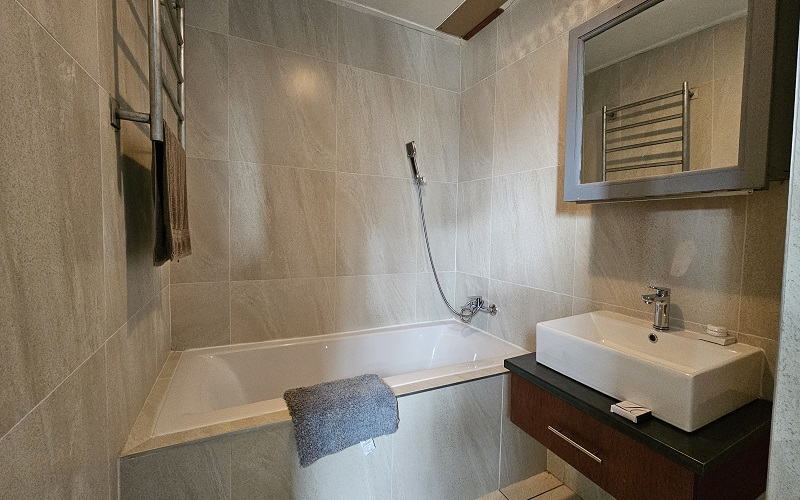 Livigno 4 Lower (2 Sleeper Self-Catering)