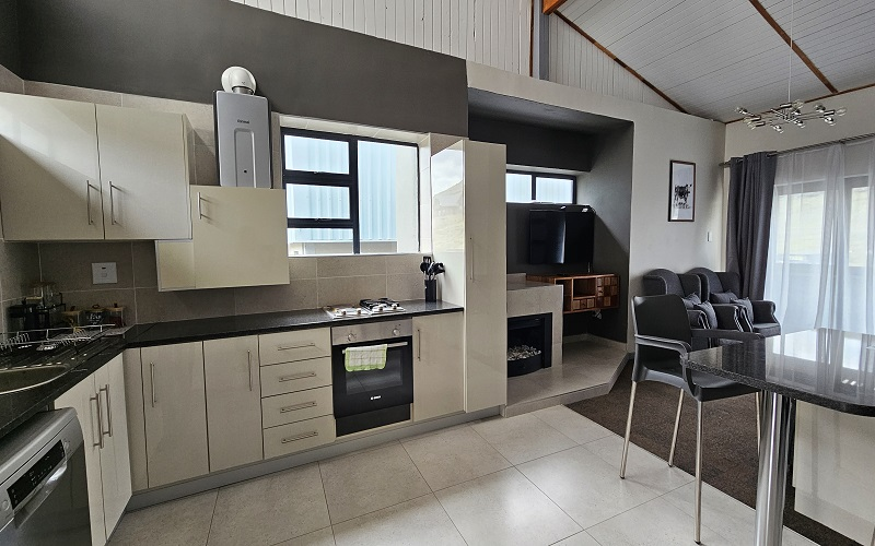 Livigno 3 Upper (2 Sleeper Self-Catering)