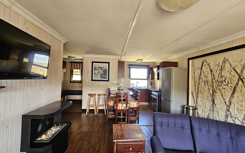 Nepal Chalet (8 Sleeper Self-Catering)