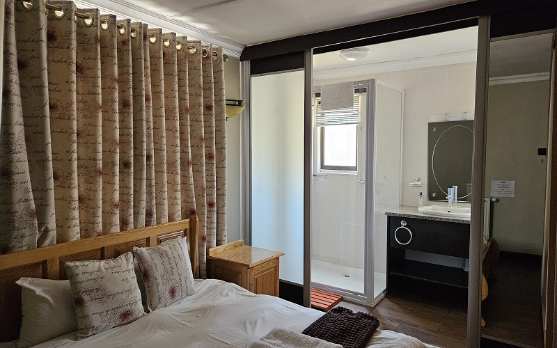 Nepal Chalet (8 Sleeper Self-Catering)