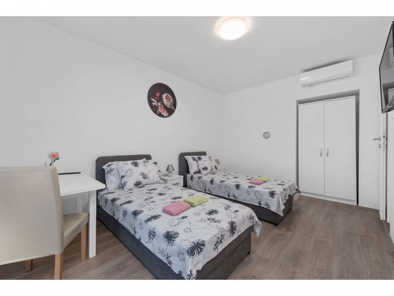 Pomerio Apartments