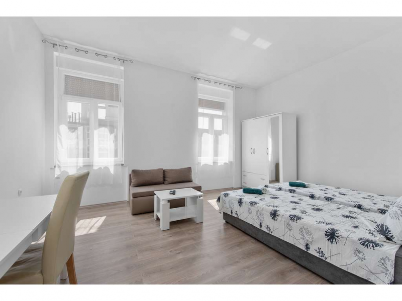 Mima Apartments