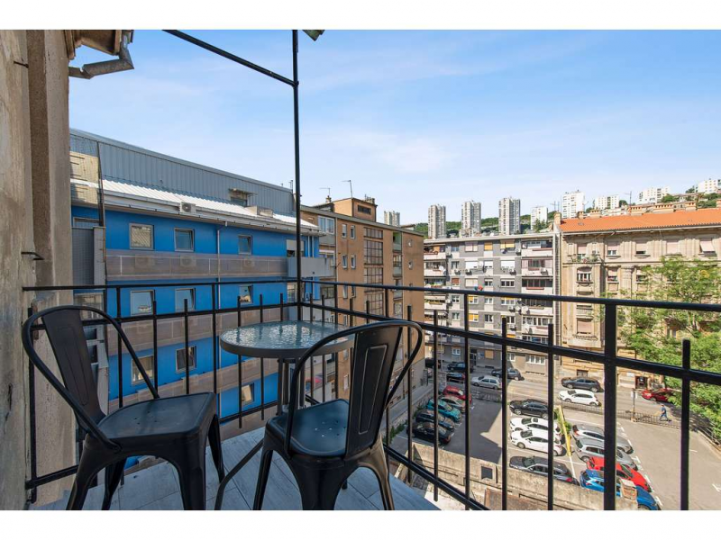 Mima Apartments