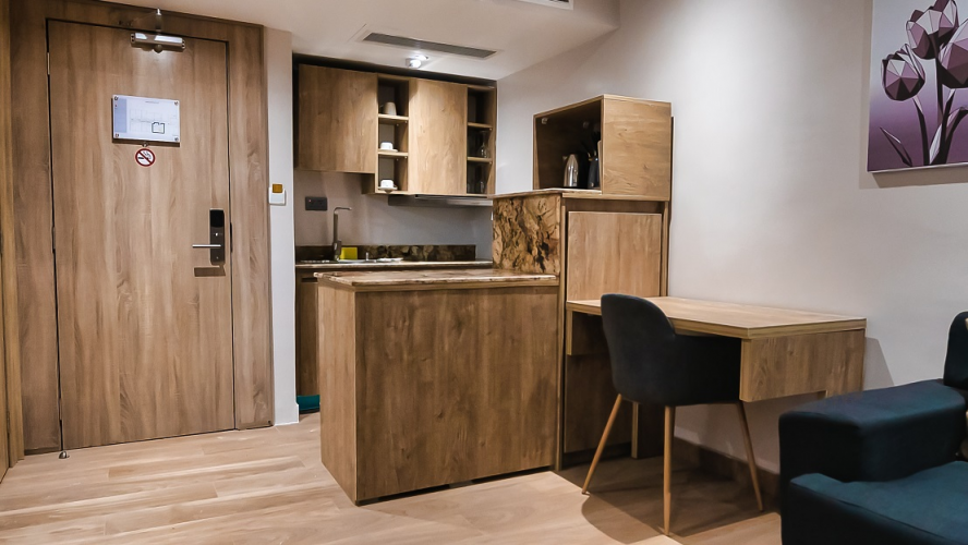 Deluxe Apartment
