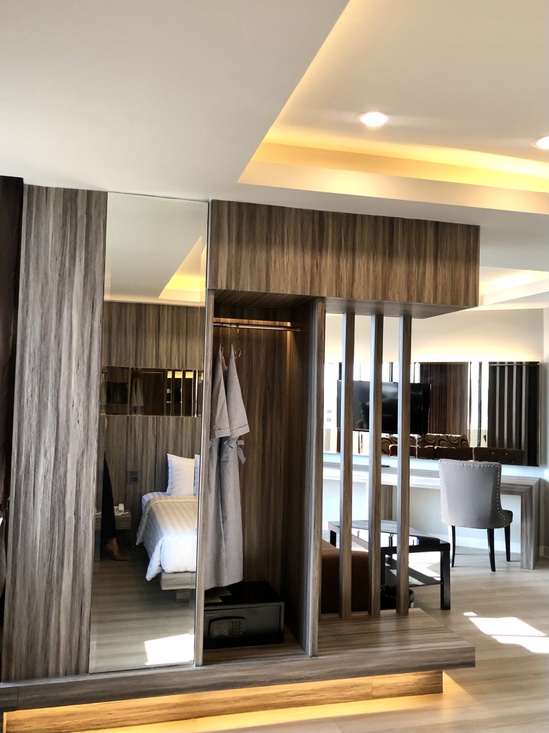 Ocean Panorama Suite