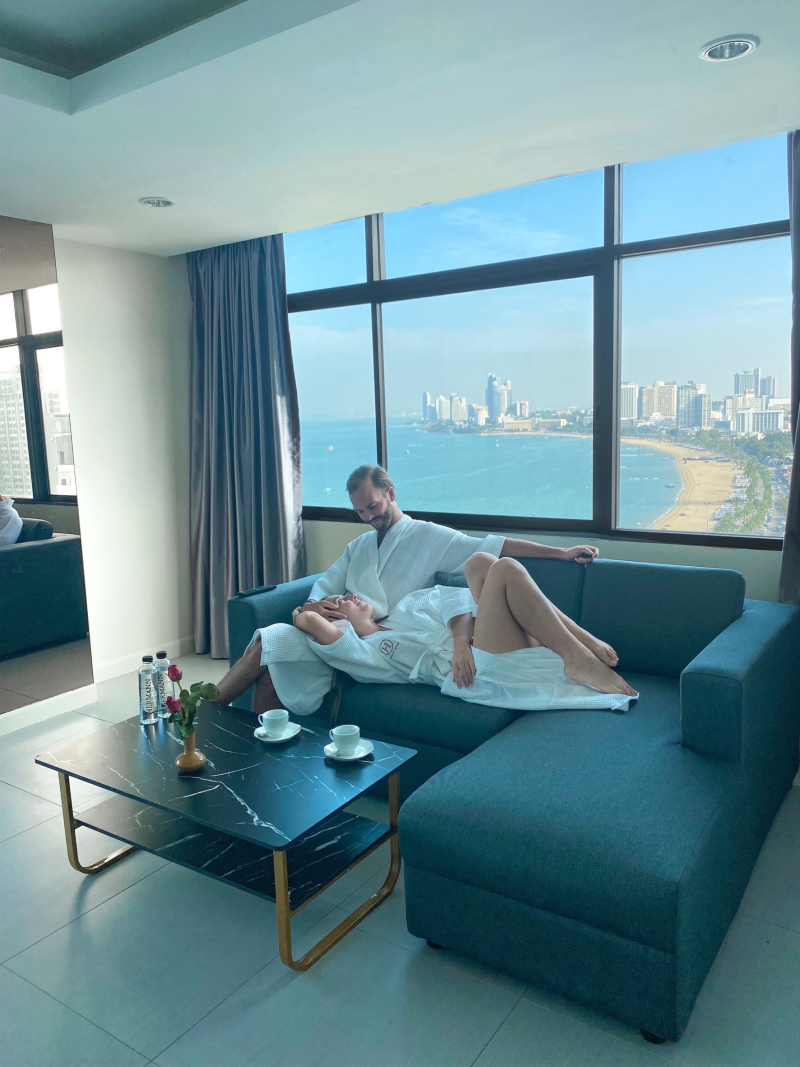 Ocean Panorama Suite