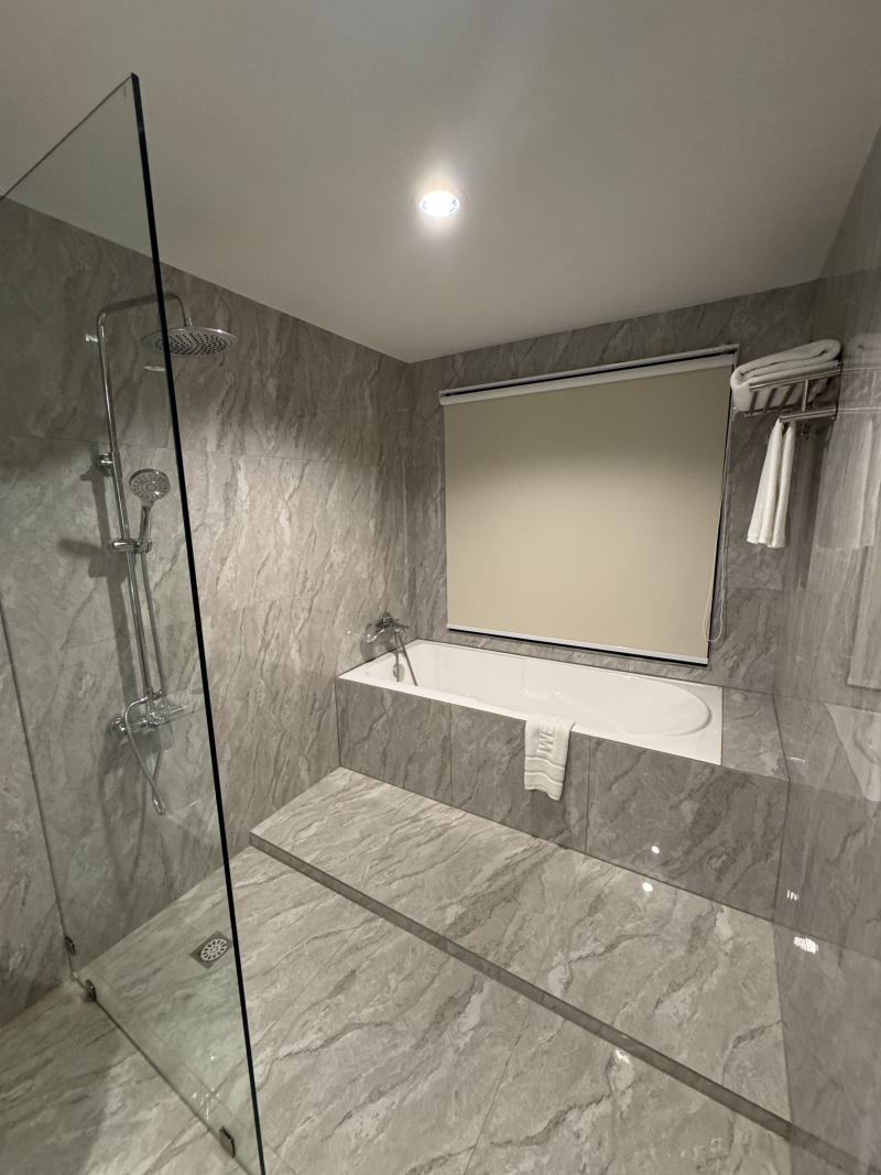 Ocean Executive Suite